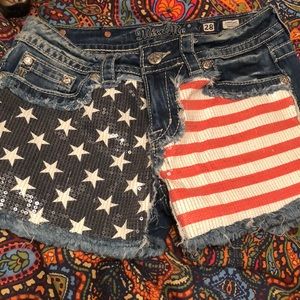 Miss Me Shorts